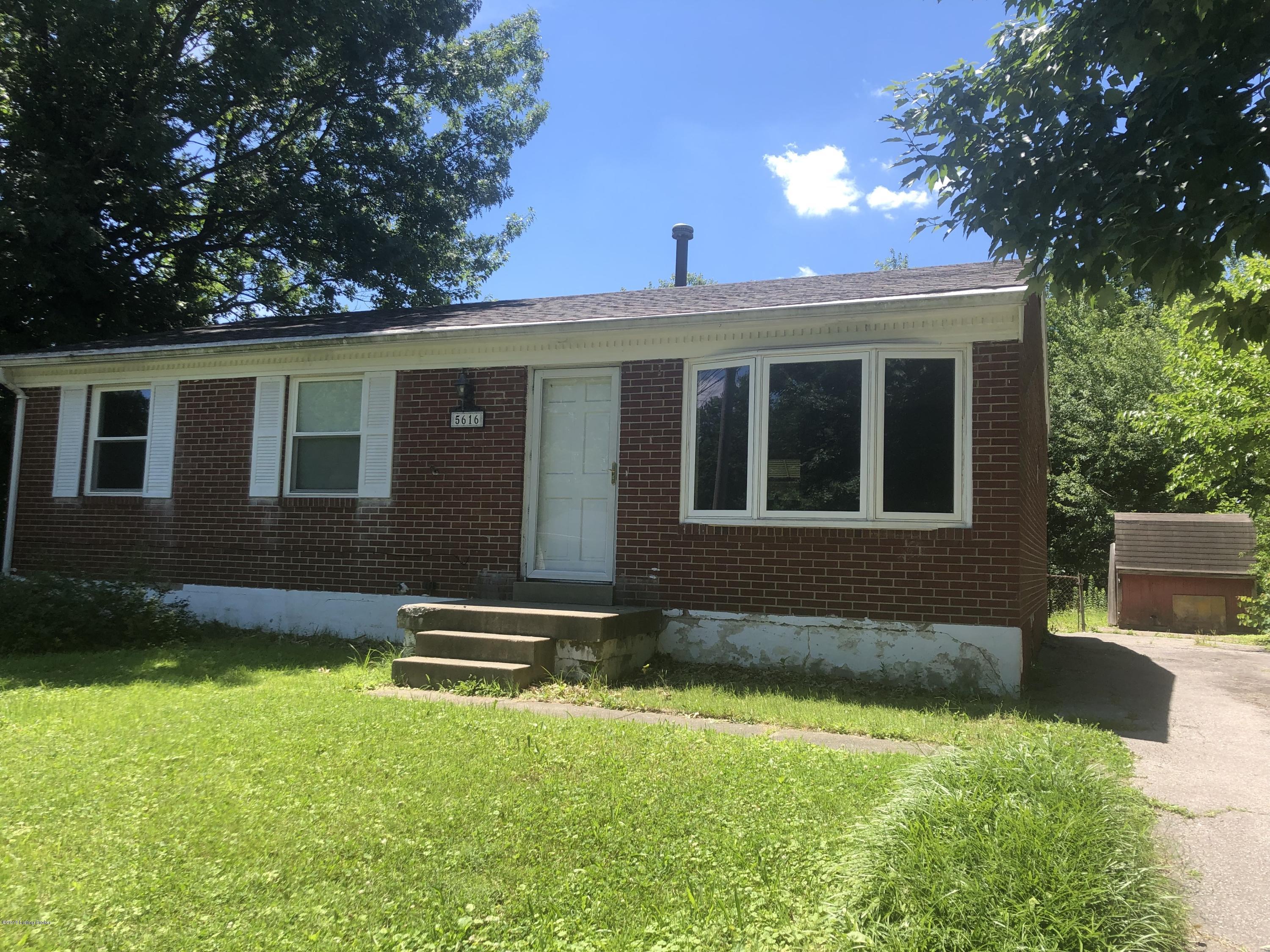5616 Ridgecrest Road Louisville, KY 40218 - Photo 2 of 18 main pic