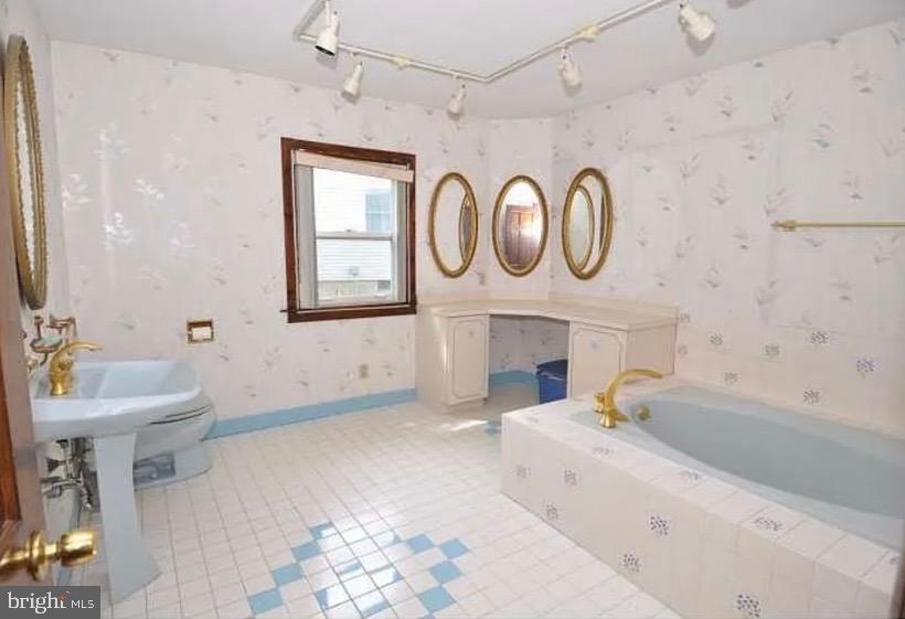 2091 Old York Road Burlington, NJ 08016 - Photo 11 of 20 Charming vintage bathroom retreat.