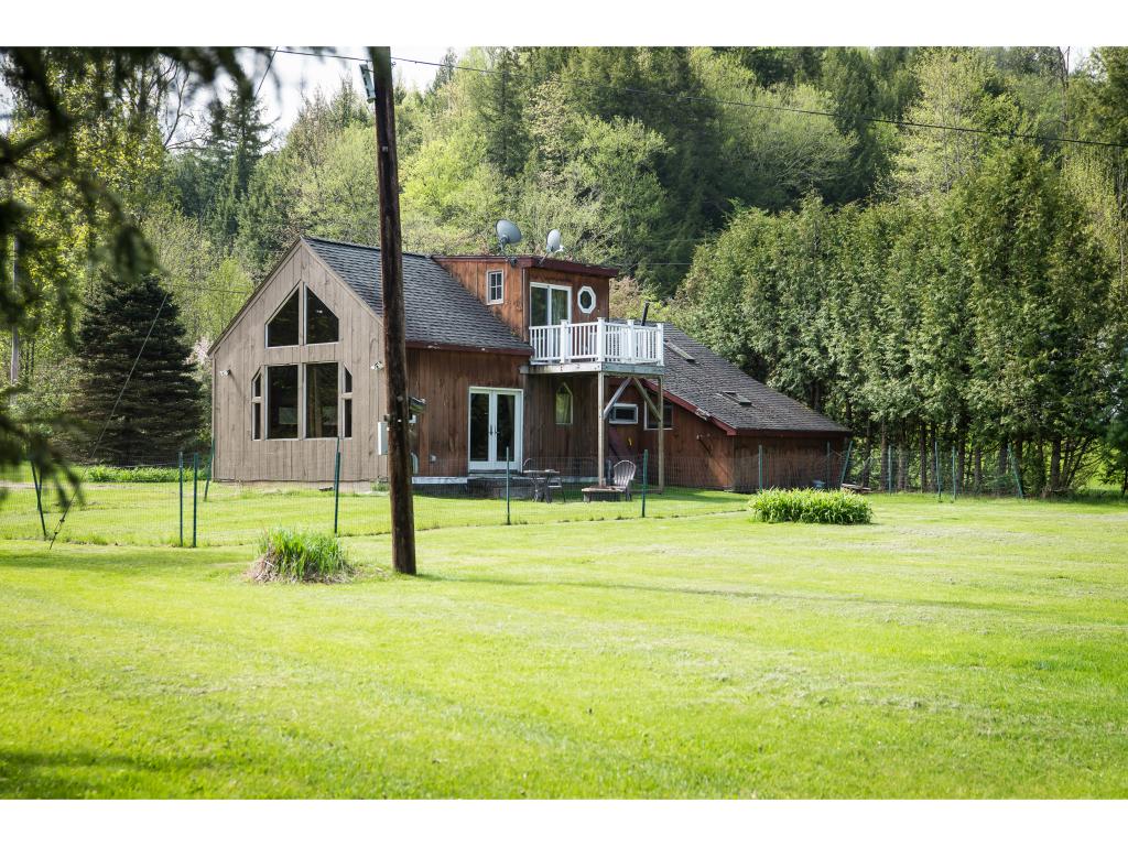 514 Moss Glen Falls Road Stowe, VT 05672 - Photo 1 of 19 Gallery Image 1