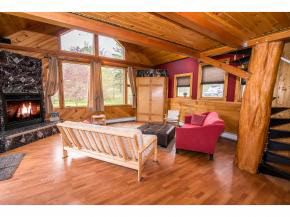 514 Moss Glen Falls Road Stowe, VT 05672 - Photo 5 of 19 Gallery Image 5