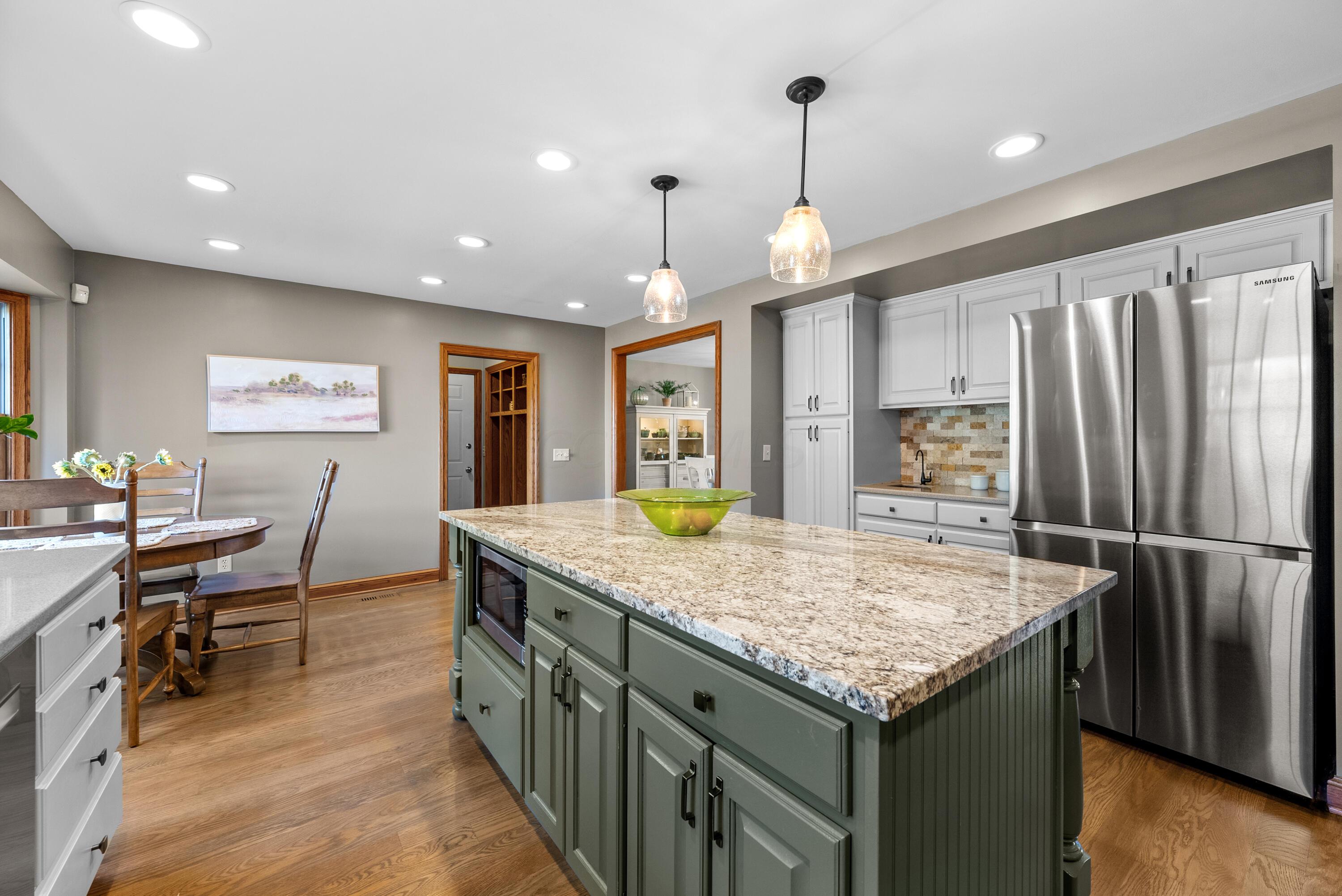 2314 Amity Road Hilliard, OH 43026 - Photo 6 of 70 DSC03599