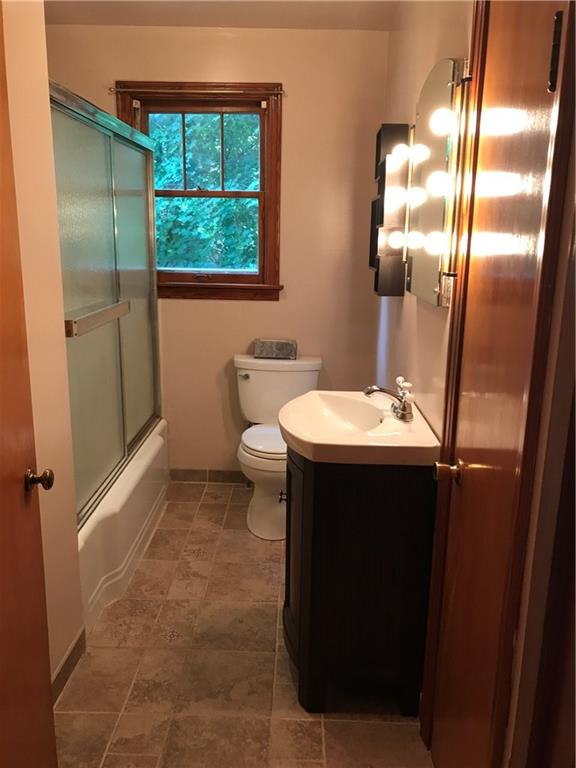 1011 Bonniebrook Road Butler, PA 16002 - Photo 9 of 11