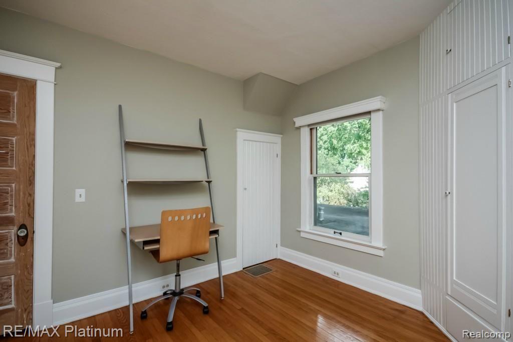 732 West Grand River Road Howell, MI 48843 - Photo 47 of 86