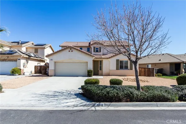 $521,900 | 13816 Grant, Oak Hills, CA 92344