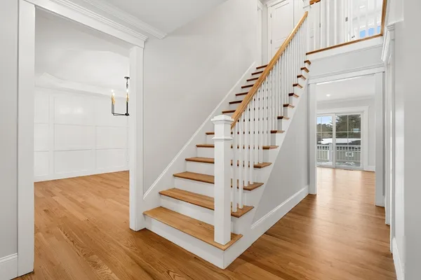 $1,549,900 | 125 Livingstone Avenue, Beverly, MA 01915