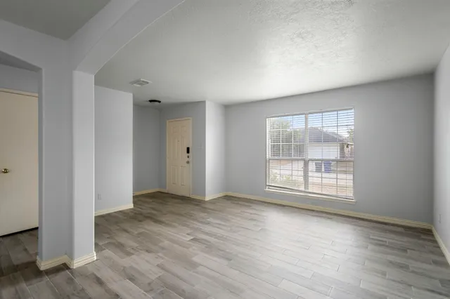 $2,150 | 29115 Foxingham Circle, Spring, TX 77386