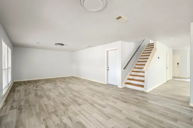 $2,150 | 29115 Foxingham Circle, Spring, TX 77386