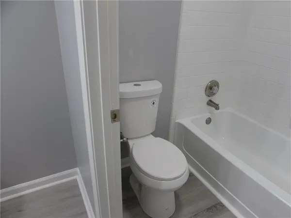 a bathroom with a bathtub