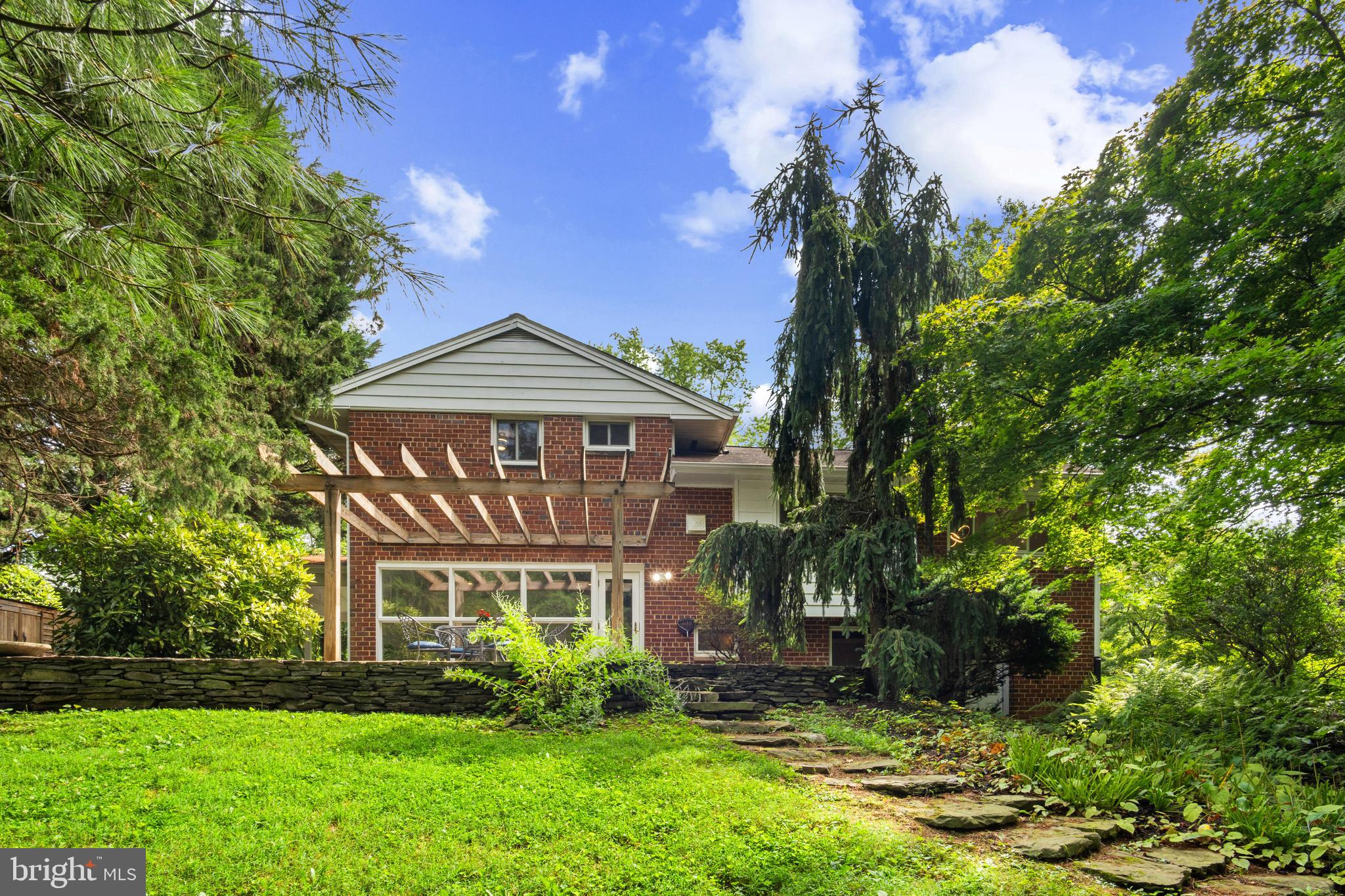 6523 Kerns Road Falls Church, VA 22044 - Photo 37 of 41 Gallery Image 37