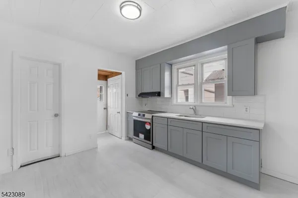 $449,000 | 175 Duer Street, North Plainfield, NJ 07060