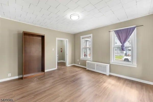 $449,000 | 175 Duer Street, North Plainfield, NJ 07060