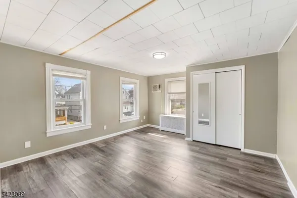 $449,000 | 175 Duer Street, North Plainfield, NJ 07060