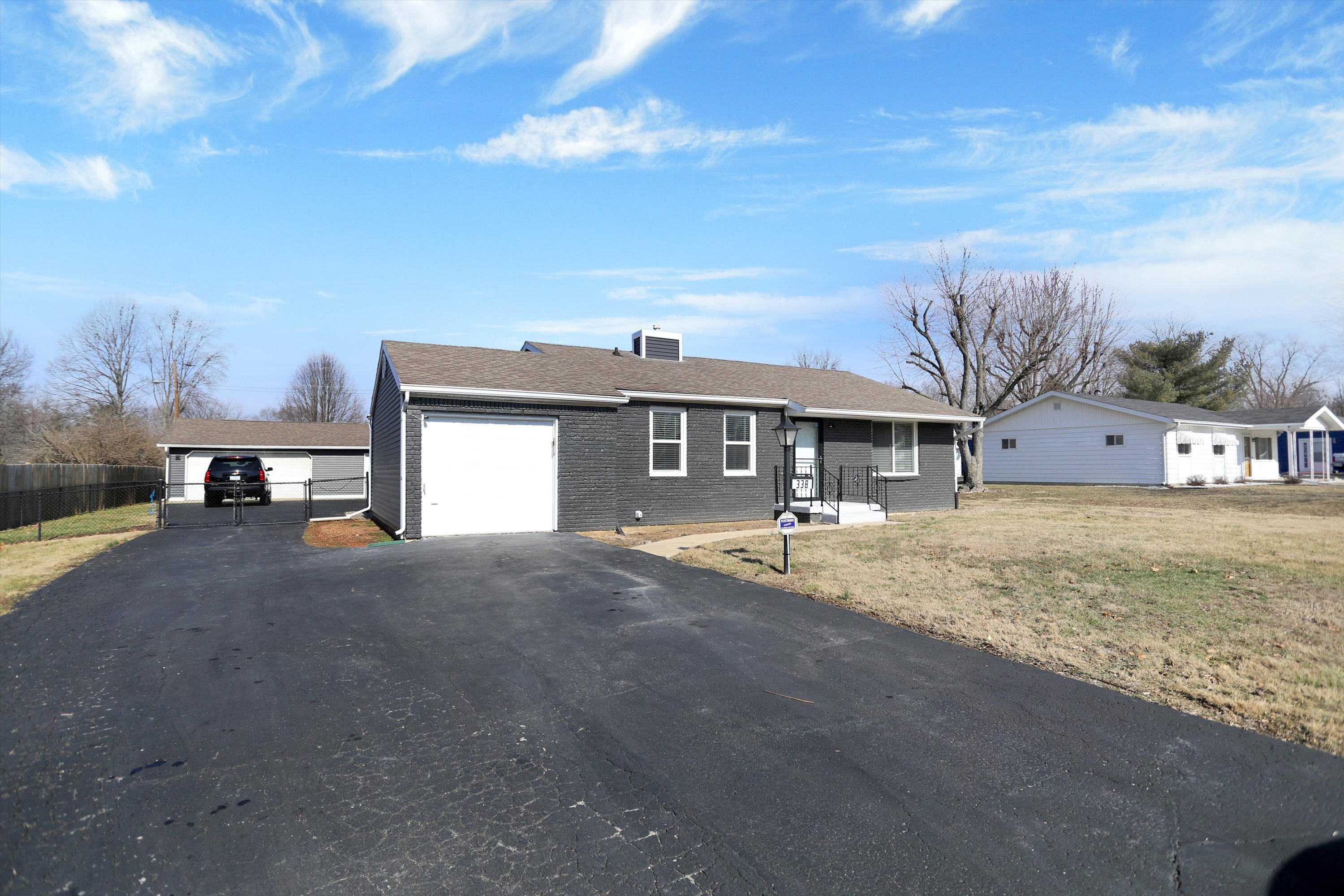 338 West Stop 11 Road Indianapolis, IN 46217 - Photo 1 of 32 Gallery Image 1