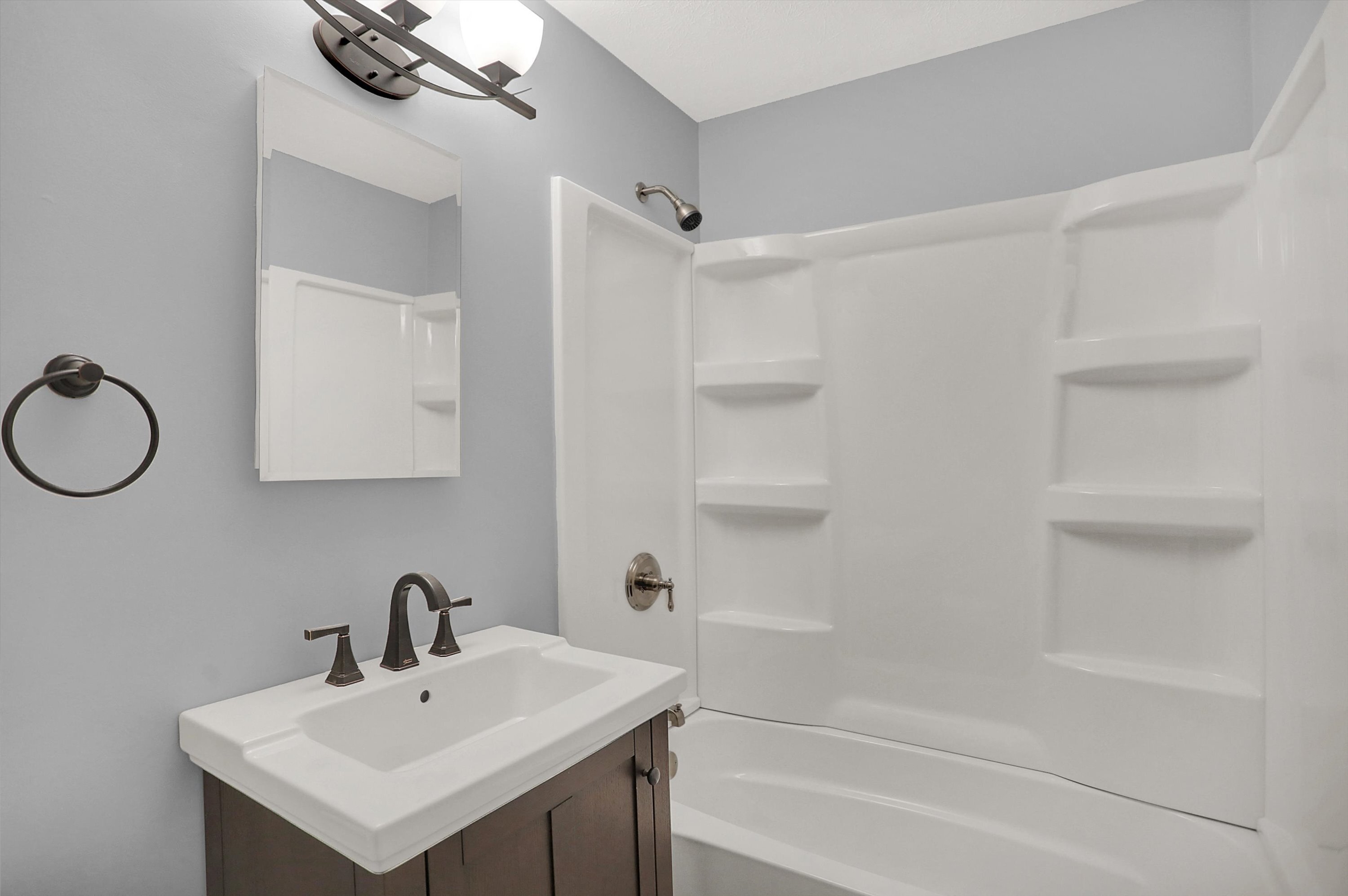 338 West Stop 11 Road Indianapolis, IN 46217 - Photo 17 of 32 Gallery Image 17