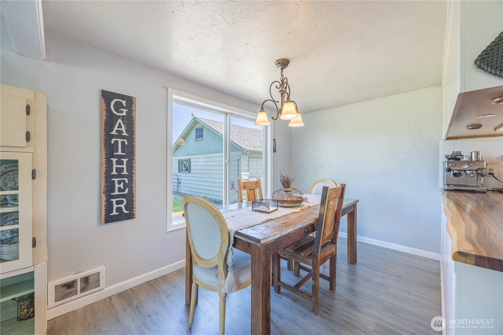 31 Brueckner Road Sequim, WA 98382 - Photo 5 of 34