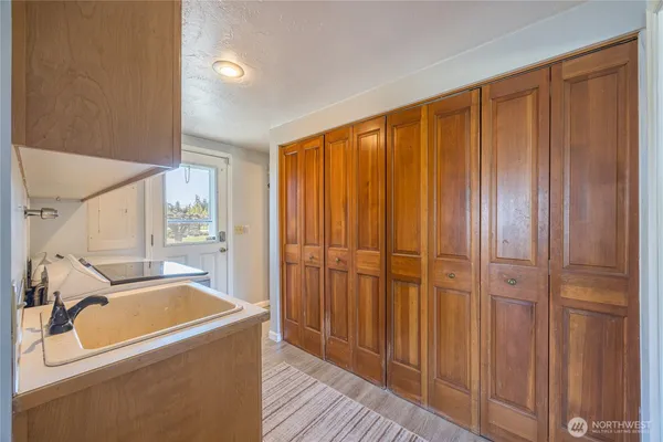 $709,000 | 31 Brueckner Road, Sequim, WA 98382