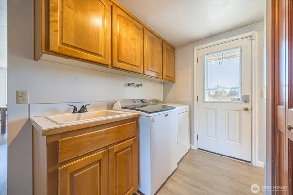 $709,000 | 31 Brueckner Road, Sequim, WA 98382