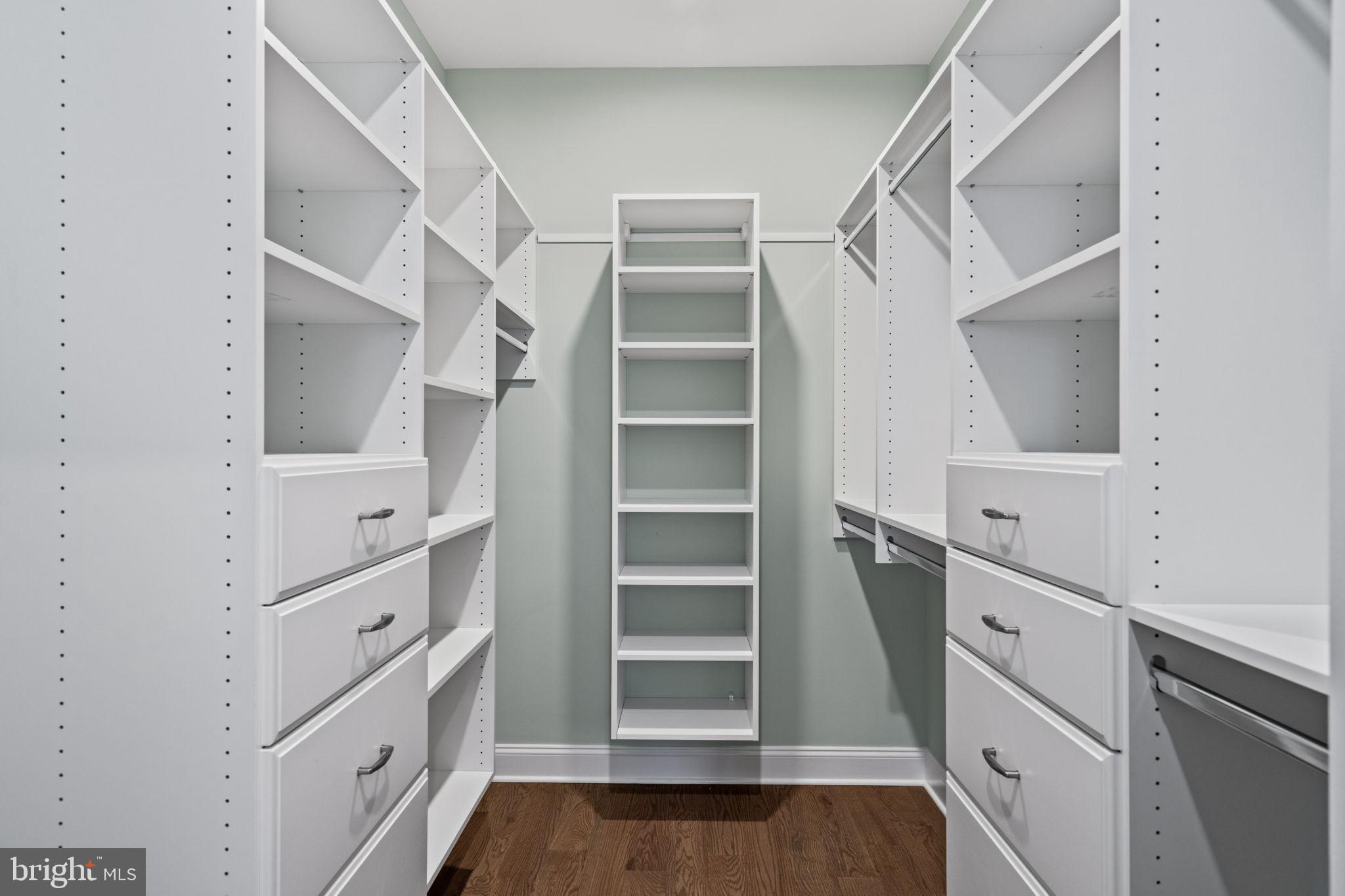 305 Glenway Road Glenside, PA 19038 - Photo 79 of 93 a view of an empty walk in closet