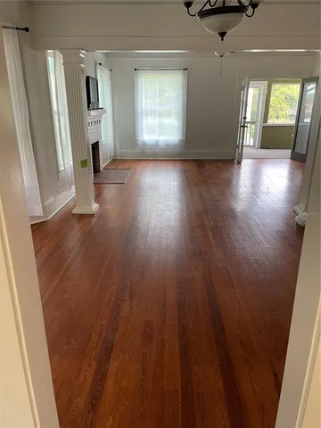 $1,995 | 434 Ave C Northeast, Winter Haven, FL 33881