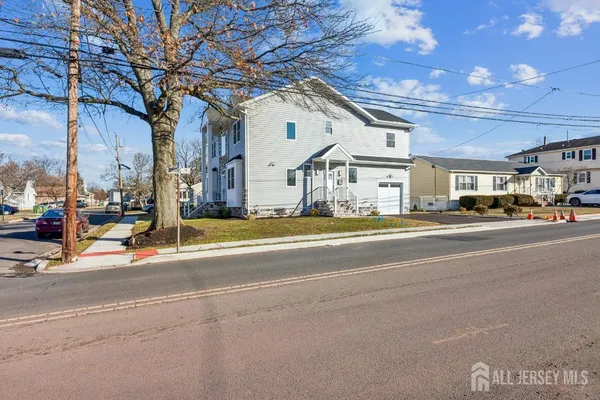 $1,150,000 | 239 Suttons Lane, Edison, NJ 08817