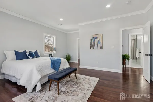 $1,150,000 | 239 Suttons Lane, Edison, NJ 08817