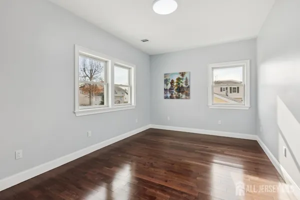 $1,150,000 | 239 Suttons Lane, Edison, NJ 08817