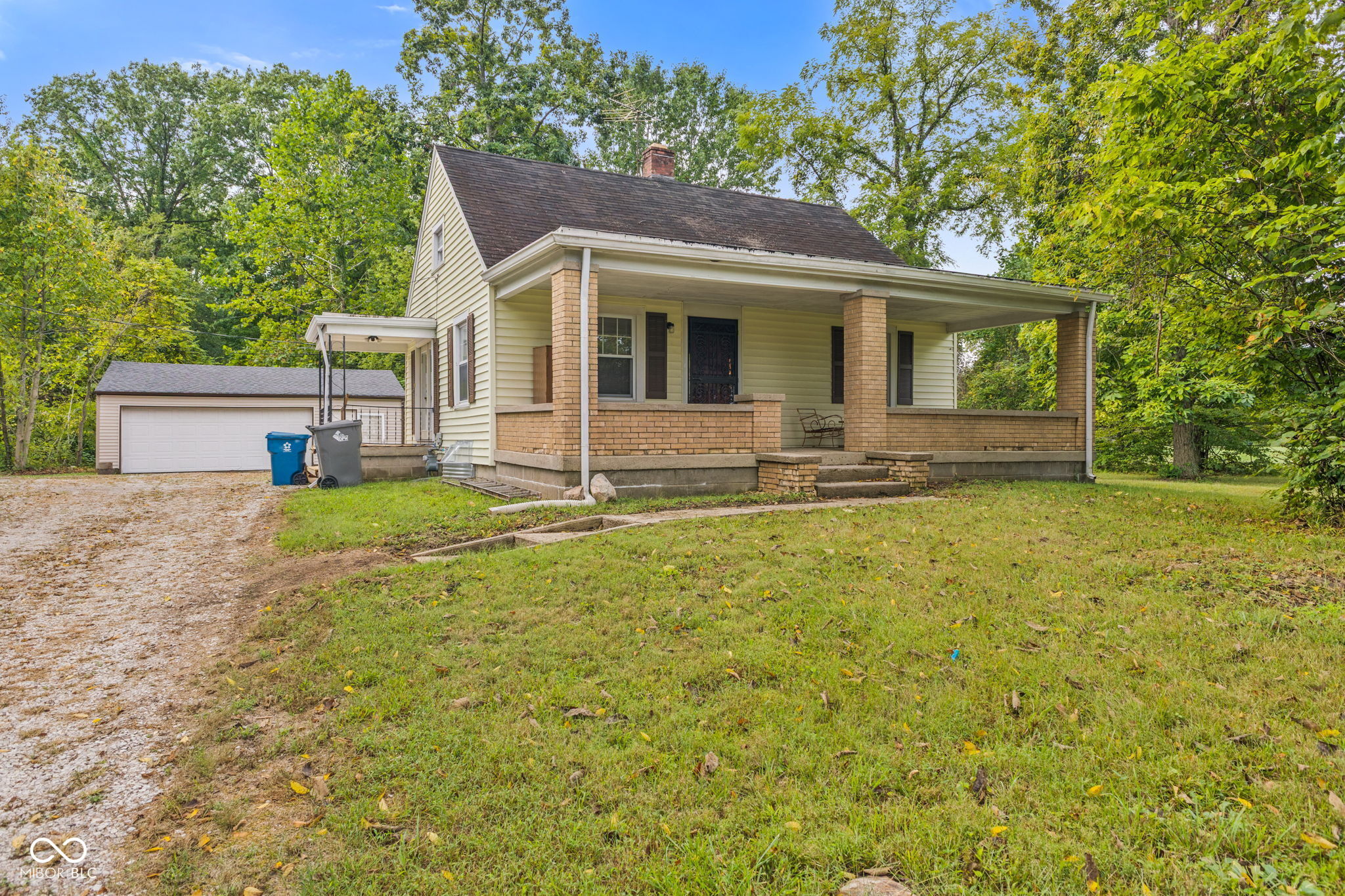 6725 Camby Road Indianapolis, IN 46221 - Photo 2 of 32 Gallery Image 2