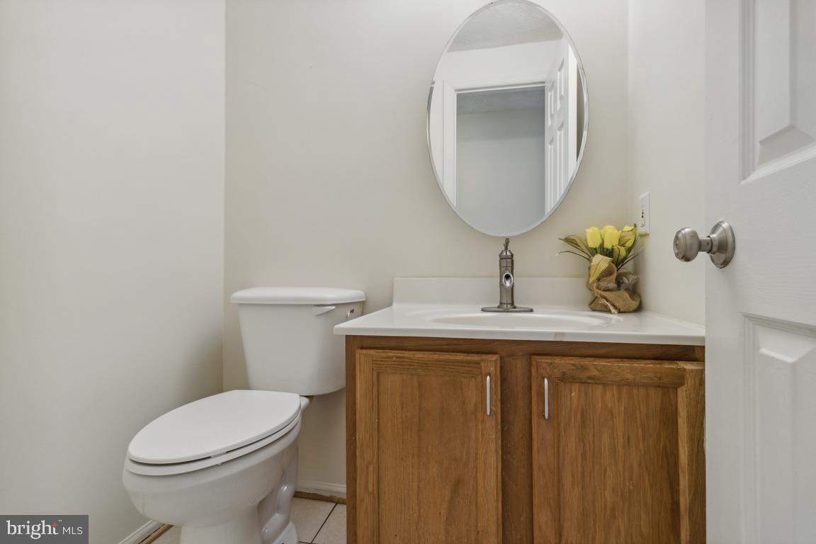 8032 Red Jacket Way Jessup, MD 20794 - Photo 14 of 40