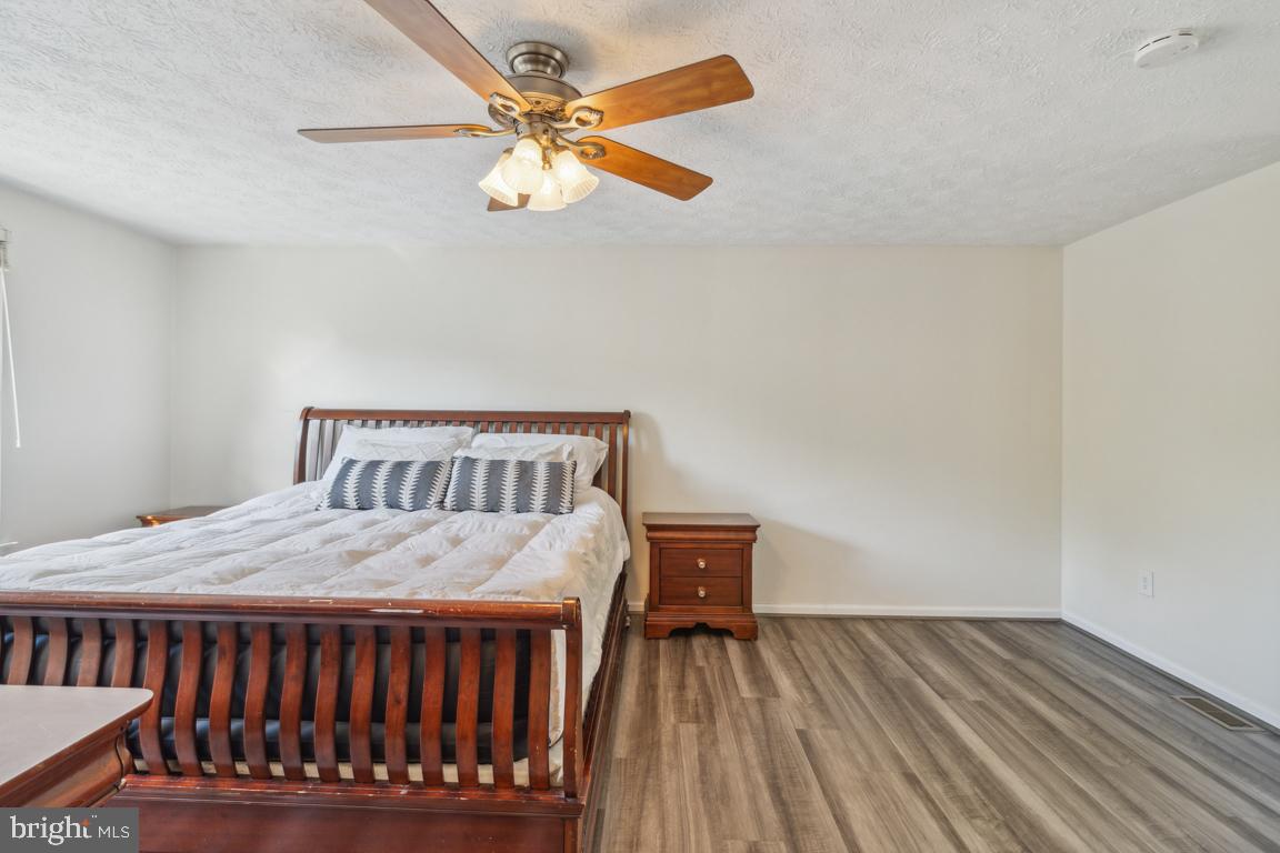 8032 Red Jacket Way Jessup, MD 20794 - Photo 16 of 40