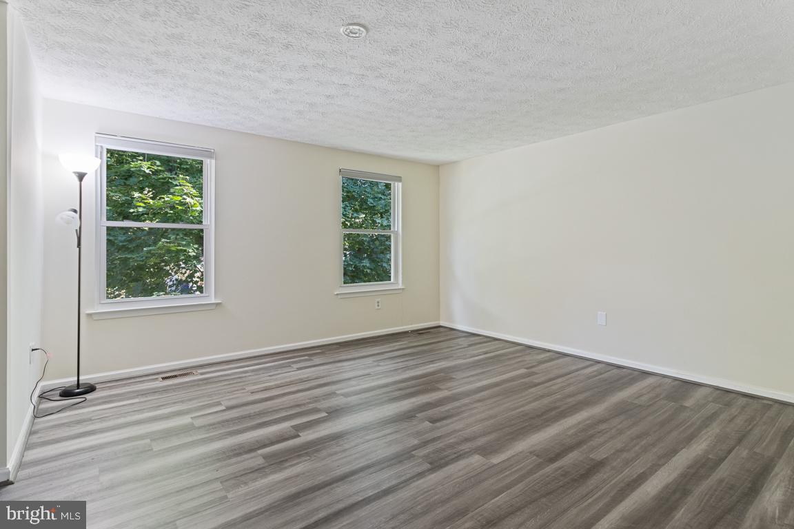 8032 Red Jacket Way Jessup, MD 20794 - Photo 23 of 40