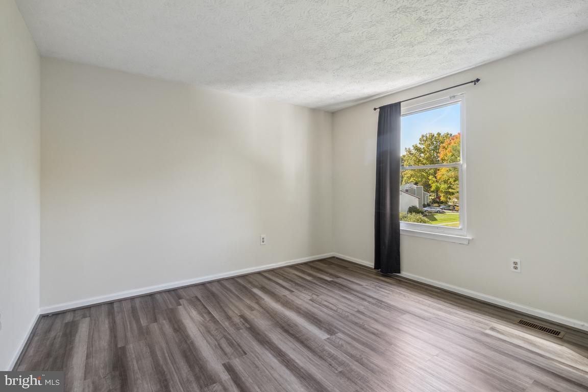 8032 Red Jacket Way Jessup, MD 20794 - Photo 26 of 40