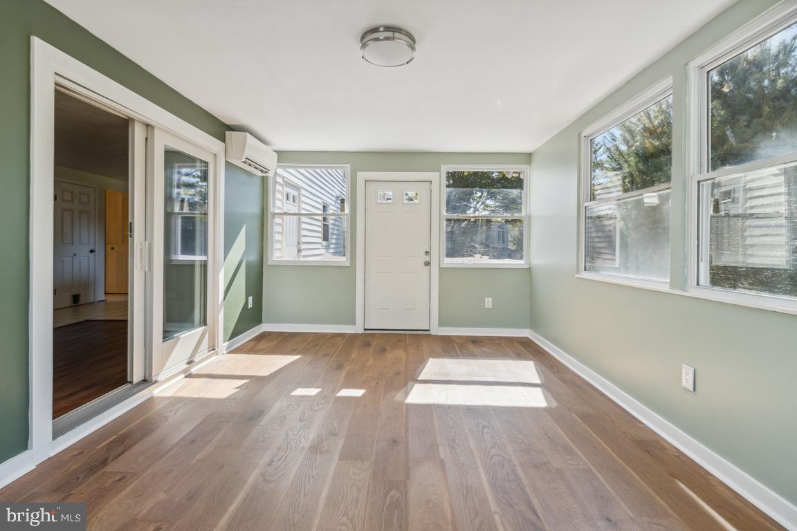 8032 Red Jacket Way Jessup, MD 20794 - Photo 34 of 40