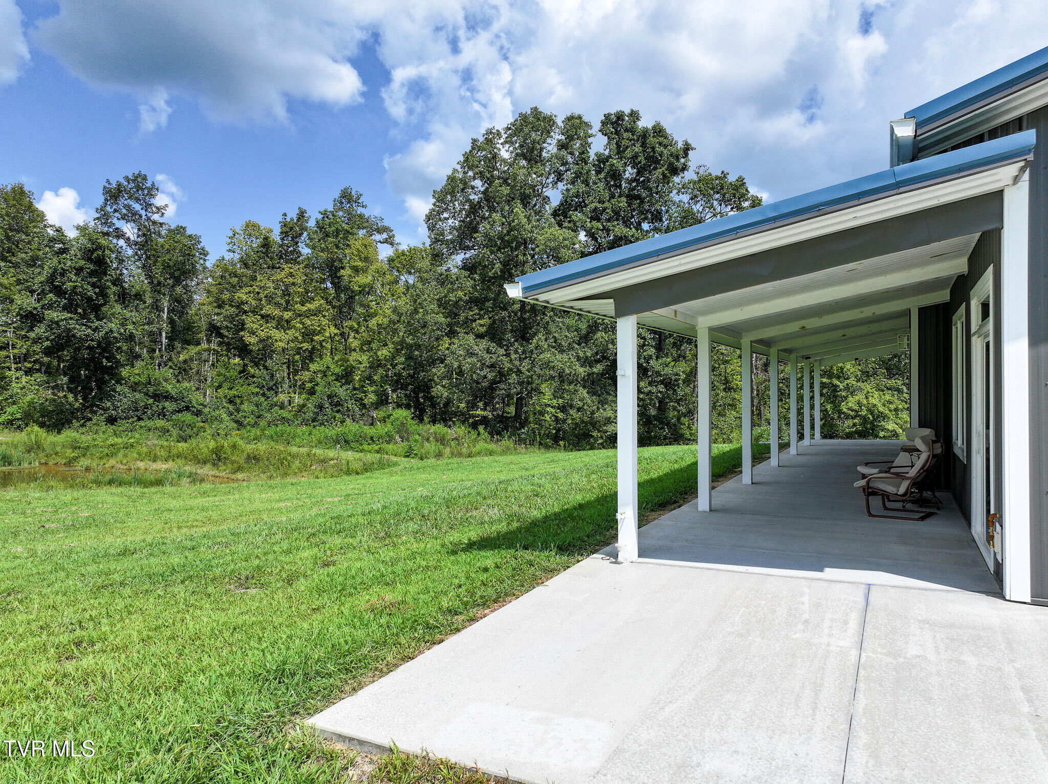 1433 Billy Bible Road Greeneville, TN 37745 - Photo 15 of 59 DJI_20250819083211_0730_D-Edit