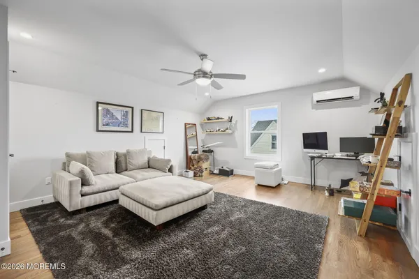 $7,000 | 28 Rector Place, Red Bank, NJ 07701