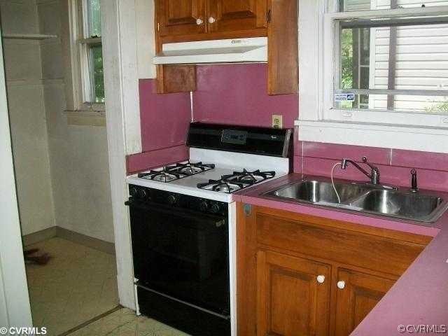807 West Lancaster Road Richmond, VA 23222 - Photo 2 of 3 Kitchen