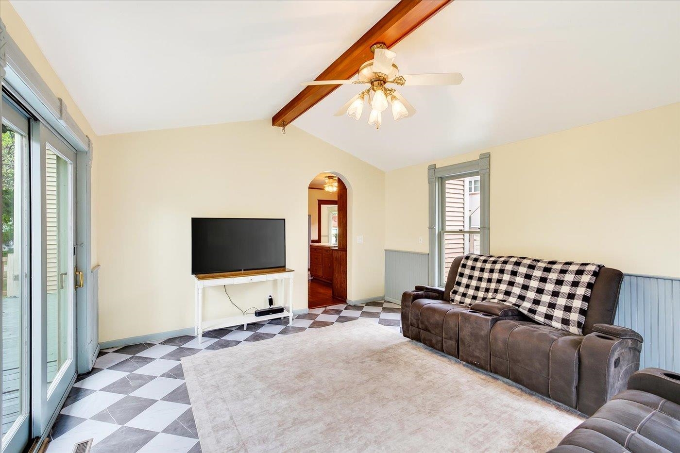 131 South Spring Street Columbus, WI 53925 - Photo 30 of 73 Gallery Image 30