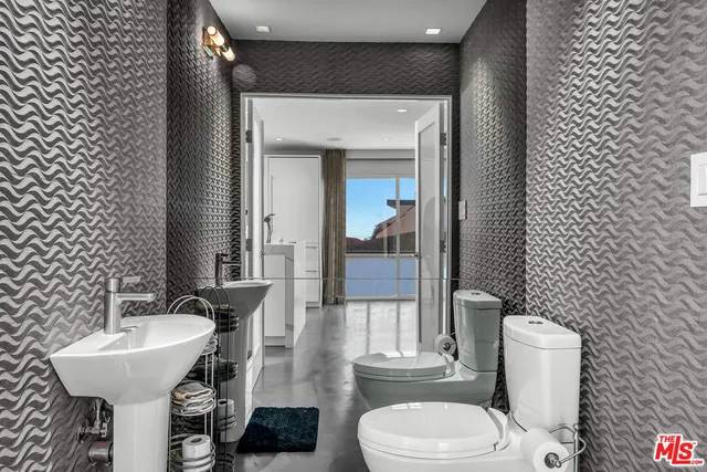 $12,650 | 1 Driftwood Street, Unit 3, Marina del Rey, CA 90292