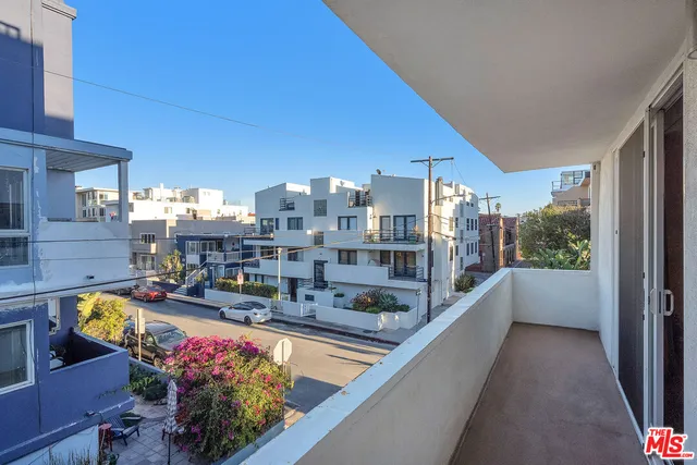 $12,650 | 1 Driftwood Street, Unit 3, Marina del Rey, CA 90292