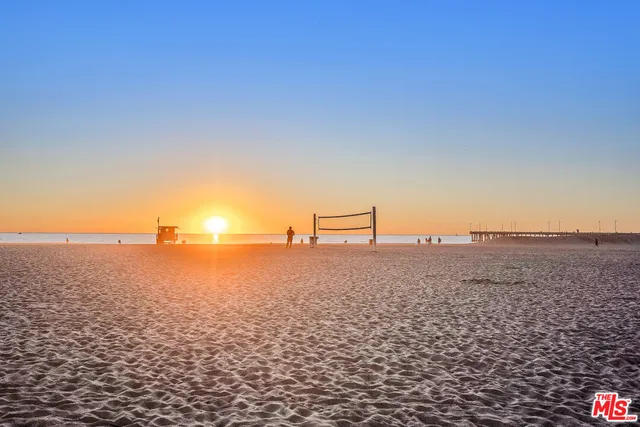 $12,650 | 1 Driftwood Street, Unit 3, Marina del Rey, CA 90292