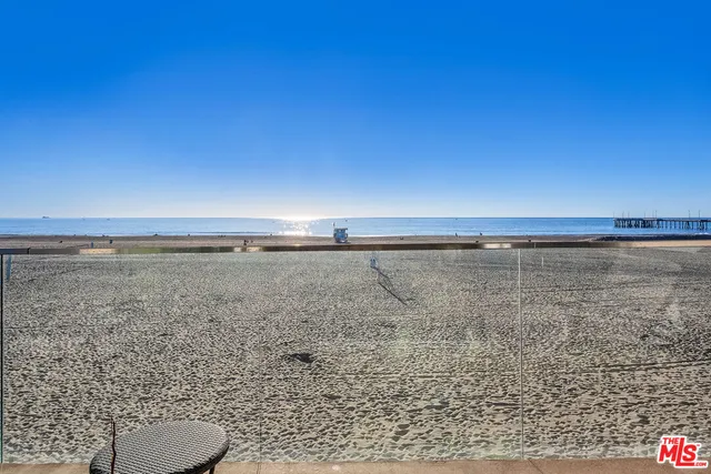 $12,650 | 1 Driftwood Street, Unit 3, Marina del Rey, CA 90292