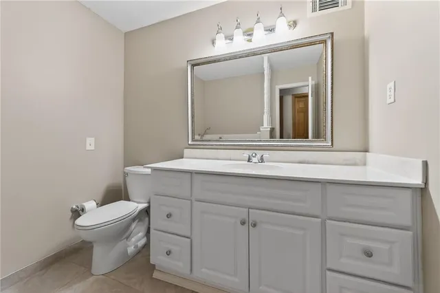 $269,000 | 3601 South Delaware Avenue, Independence, MO 64055