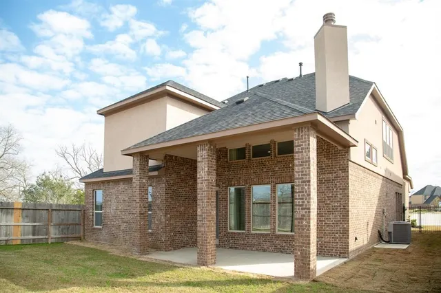 $3,700 | 4902 Thunder Creek Lane, Sugar Land, TX 77479