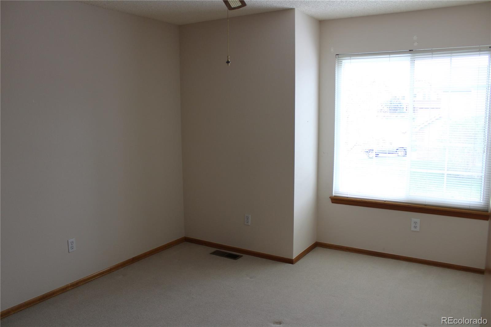 9603 Laredo Street Highlands Ranch, CO 80130 - Photo 19 of 26 Gallery Image 19