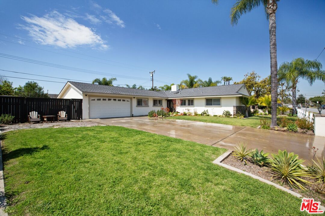12651 Dunas Road Santa Ana, CA 92705 - Photo 2 of 34 Gallery Image 2