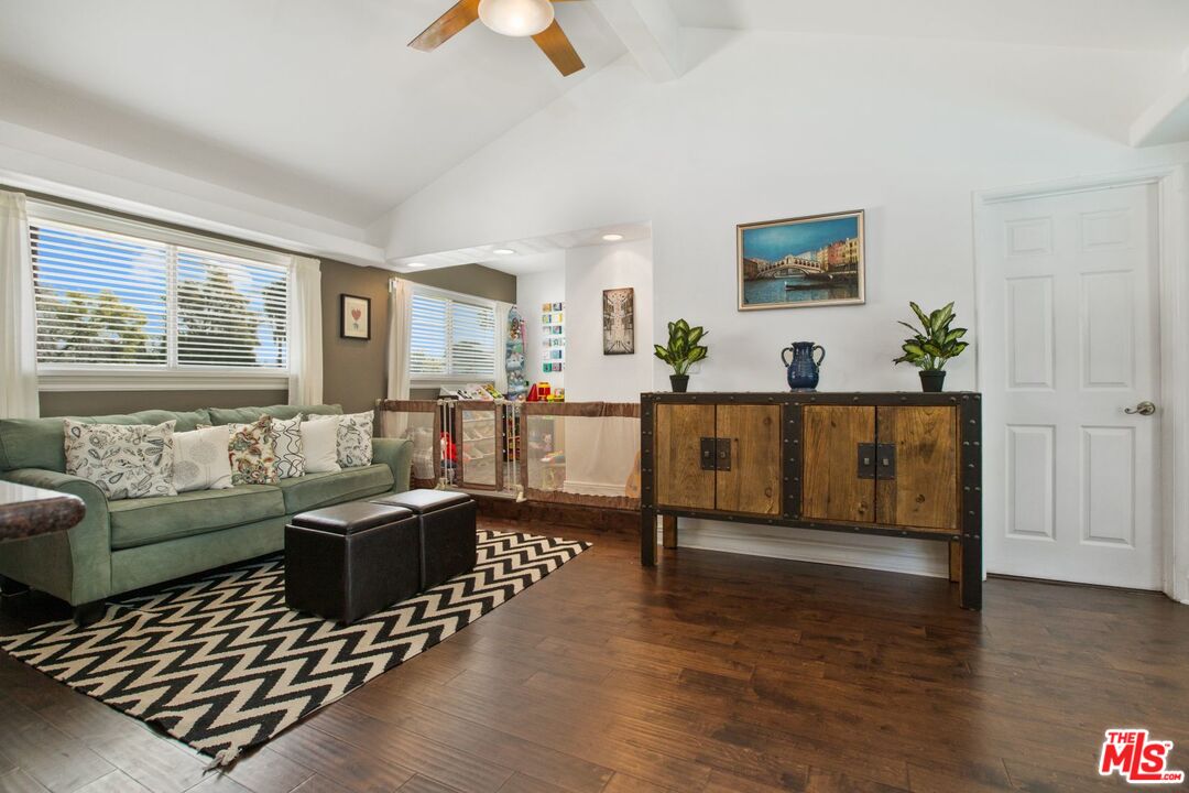 12651 Dunas Road Santa Ana, CA 92705 - Photo 14 of 34 Gallery Image 14
