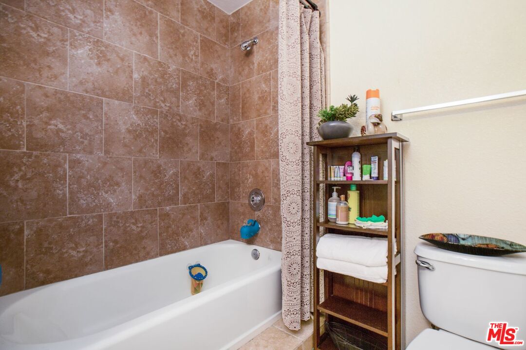 12651 Dunas Road Santa Ana, CA 92705 - Photo 27 of 34 Gallery Image 27