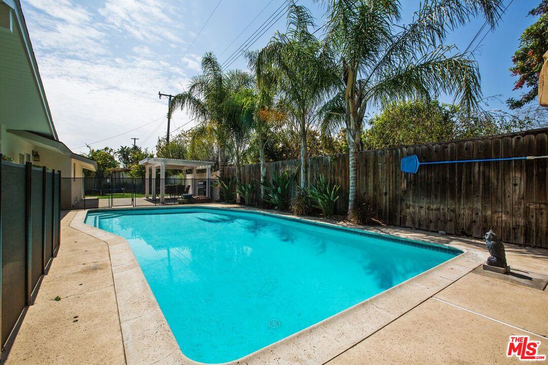 12651 Dunas Road Santa Ana, CA 92705 - Photo 30 of 34 Gallery Image 30