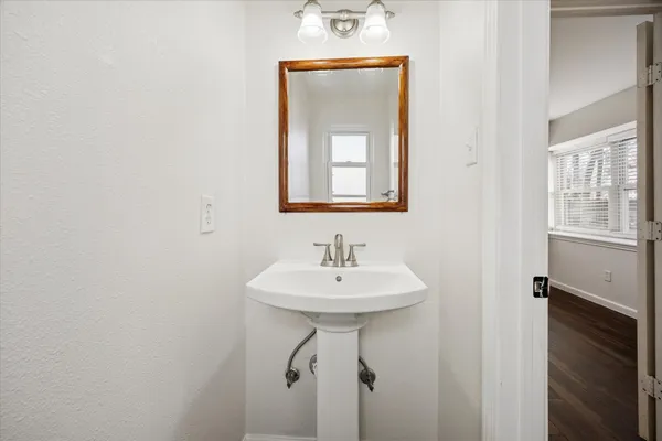 $575,000 | 727 Langwood Drive, Houston, TX 77079