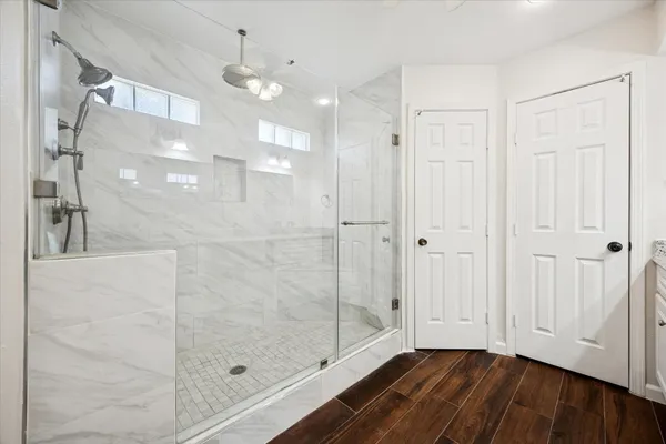 $575,000 | 727 Langwood Drive, Houston, TX 77079