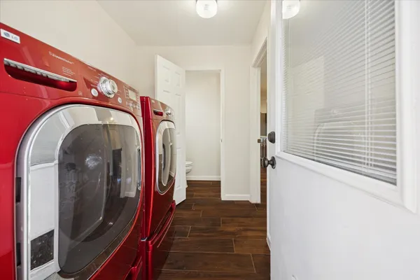 $575,000 | 727 Langwood Drive, Houston, TX 77079